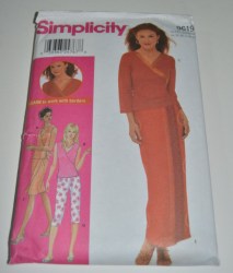9619 SIMPLICITY KNIT WRAP TIE TOP, SKIRT 2 LENGTHS, PANTS PATTERN 6-20 UNCUT 2 SIZES